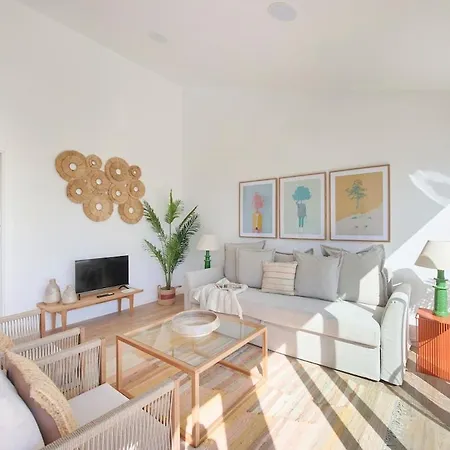 Ocean Balcony Penthouses, By Timecooler