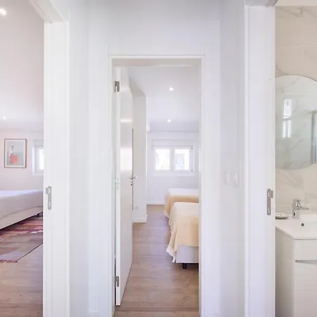 Ocean Balcony Penthouses, By Timecooler Costa de Caparica