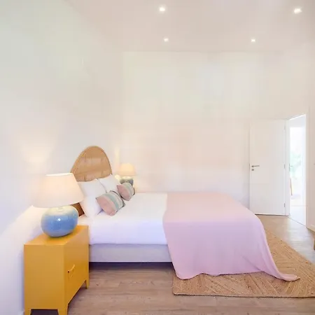 Ocean Balcony Penthouses, By Timecooler Apartmán