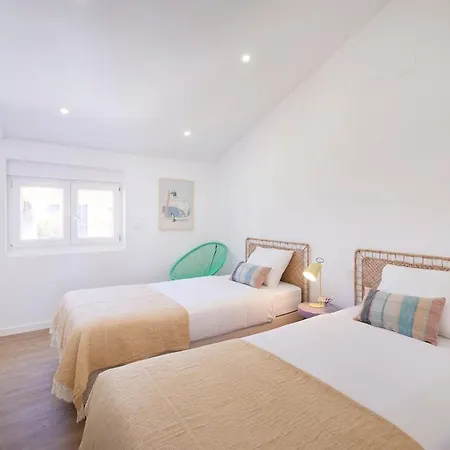 Ocean Balcony Penthouses, By Timecooler *