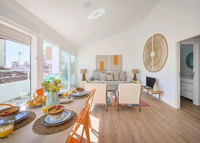 Ocean Balcony Penthouses, By Timecooler Кошта-да-Капарика