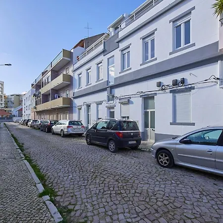 Ocean Balcony Penthouses, By Timecooler Lägenhet Costa de Caparica