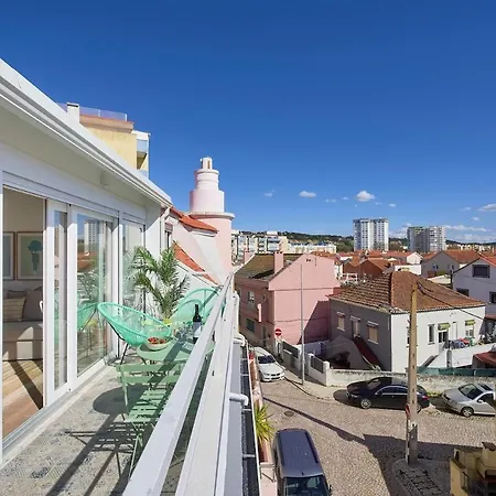 Ocean Balcony Penthouses, By Timecooler Lägenhet