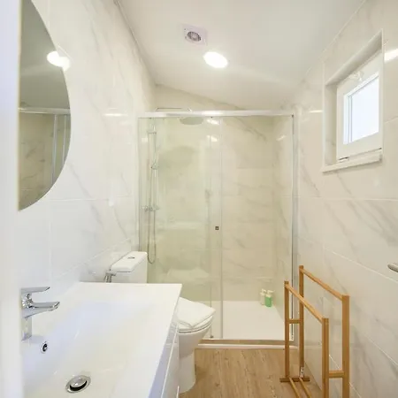 Ocean Balcony Penthouses, By Timecooler *