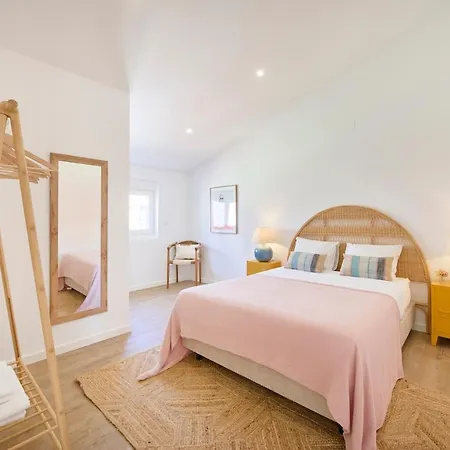 Ocean Balcony Penthouses, By Timecooler Lägenhet