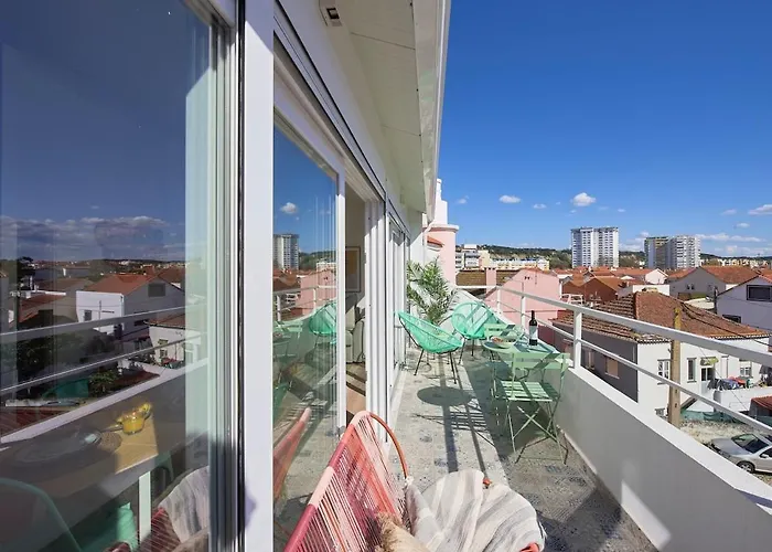 Ocean Balcony Penthouses, By Timecooler Costa de Caparica