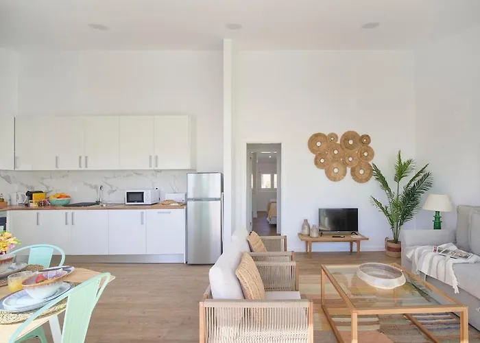 Ocean Balcony Penthouses, By Timecooler Διαμέρισμα