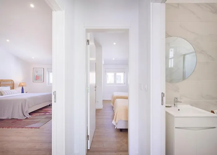 Ocean Balcony Penthouses, By Timecooler Costa de Caparica